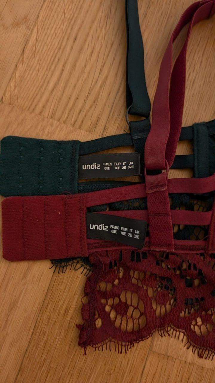 Altra biancheria intima: 2 BHs von Undiz, Grösse 70E, Spitze – Usato da Au SG venduto da and_cra 1