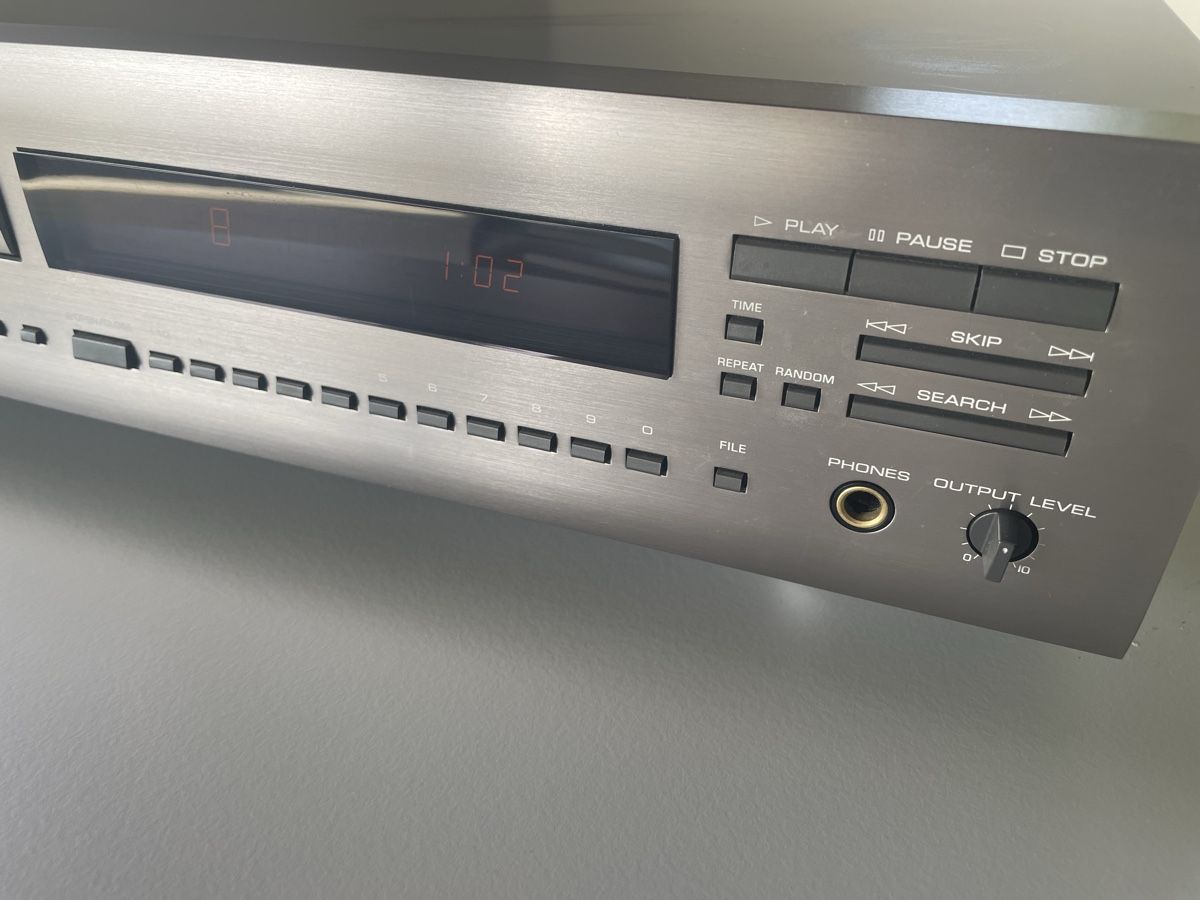 Yamaha Audio- & Mediensysteme: YAMAHA CDX-1050, CD-Player – Gebraucht aus Zürich von haeschesnonid 3