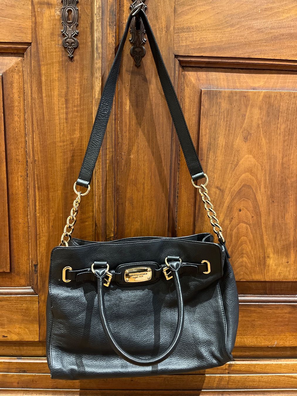 Michael Kors Taschen für Damen: Michael Kors Ledertasche schwarz – Gebraucht aus Pratteln von Daily88 2
