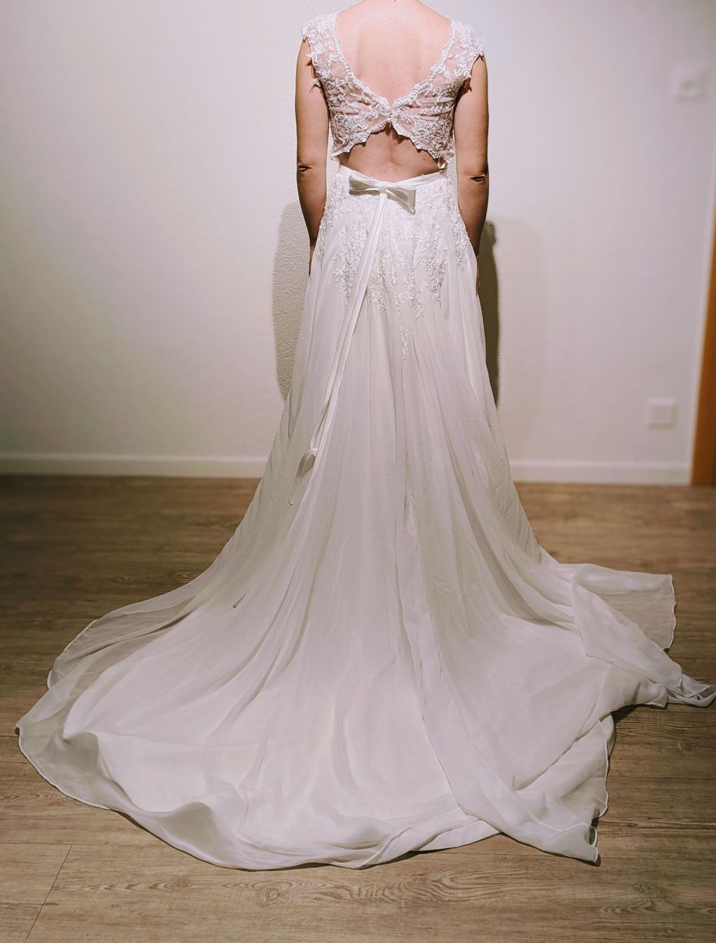 Vestiti: Hochzeitskleid Grösse 34/36 – Usato da Flüelen venduto da rei_ymt9