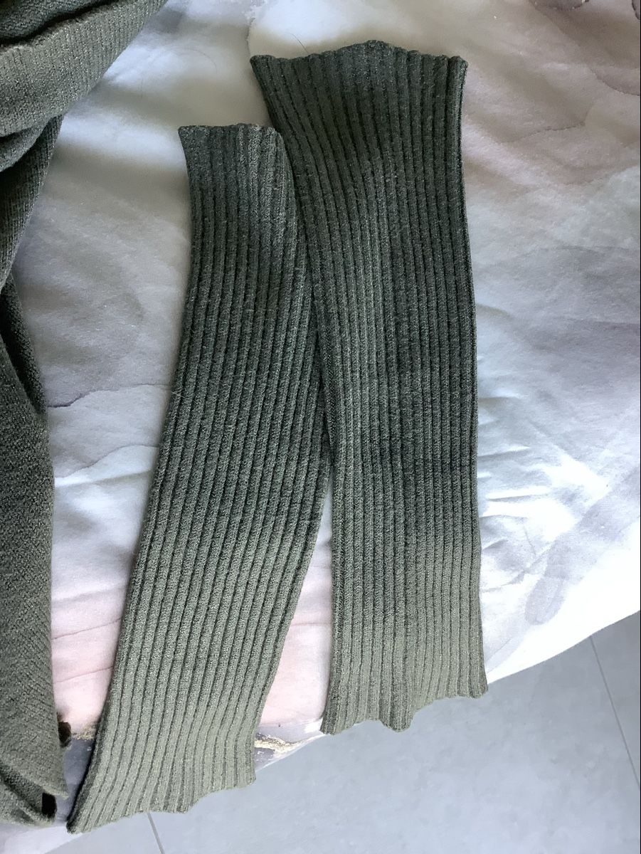 Maglioni & Felpe: Pullover semiaderente lungo  – Usato da Magadino venduto da ber_6kbt 3