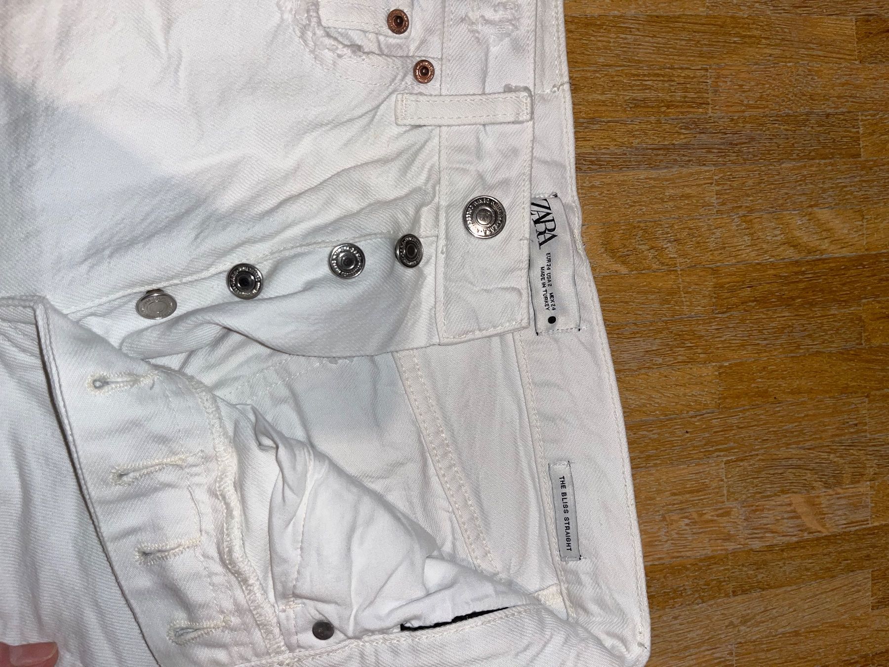 Zara Jeans: Jeans straight leg Grösse 34 – Usato da Mörschwil venduto da Seegurke18 1