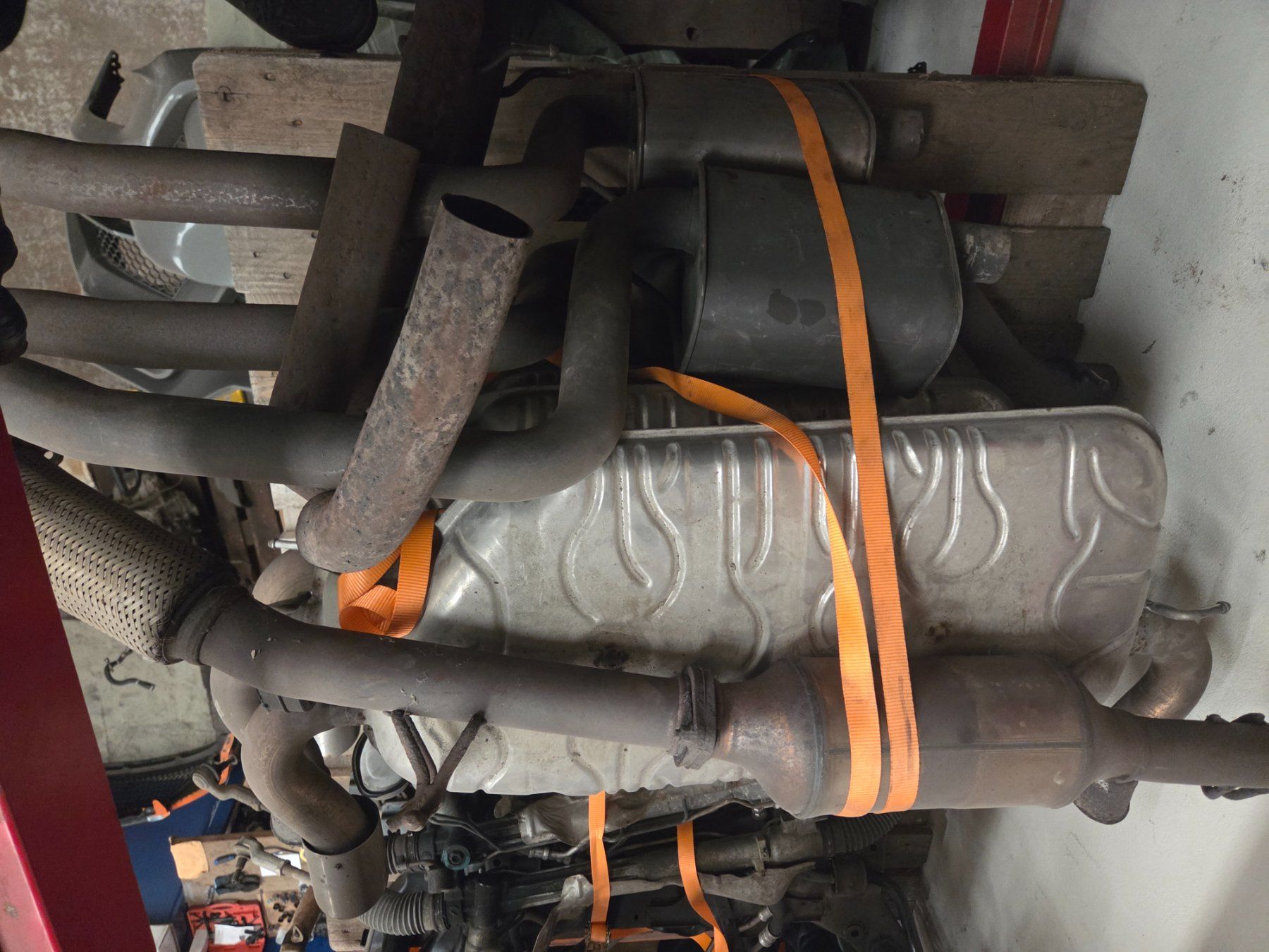 Ford Sistemi di scarico: Auspuffanlagen Ford Focus – Usato da Kriessern venduto da tracktool2521