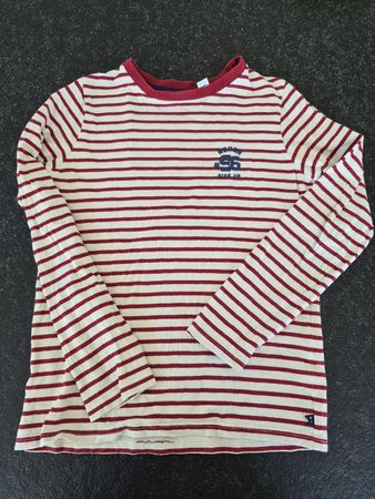 Sweatshirt, Gr. 140, neuwertig