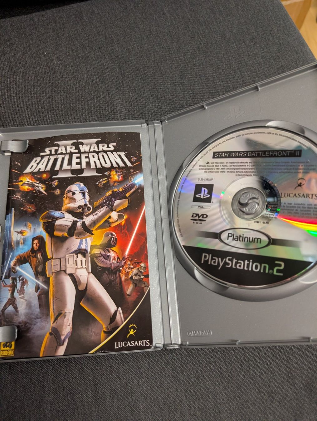 Spiele: Star wars battlefront II Sony playstation 2 – Gebraucht aus Giubiasco von Ticinerd 2