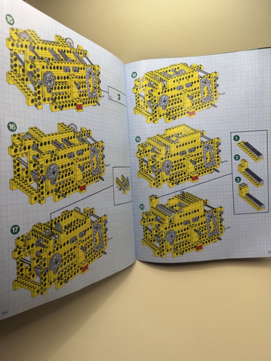 Lego Kit di costruzioni: LEGO Technic 8888 Expert Builder Idea Book 1980 – Usato da Lausanne venduto da chi_rwy5 7
