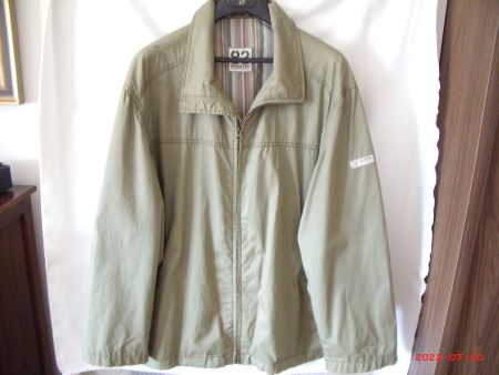 Herren-Windjacke (L)
