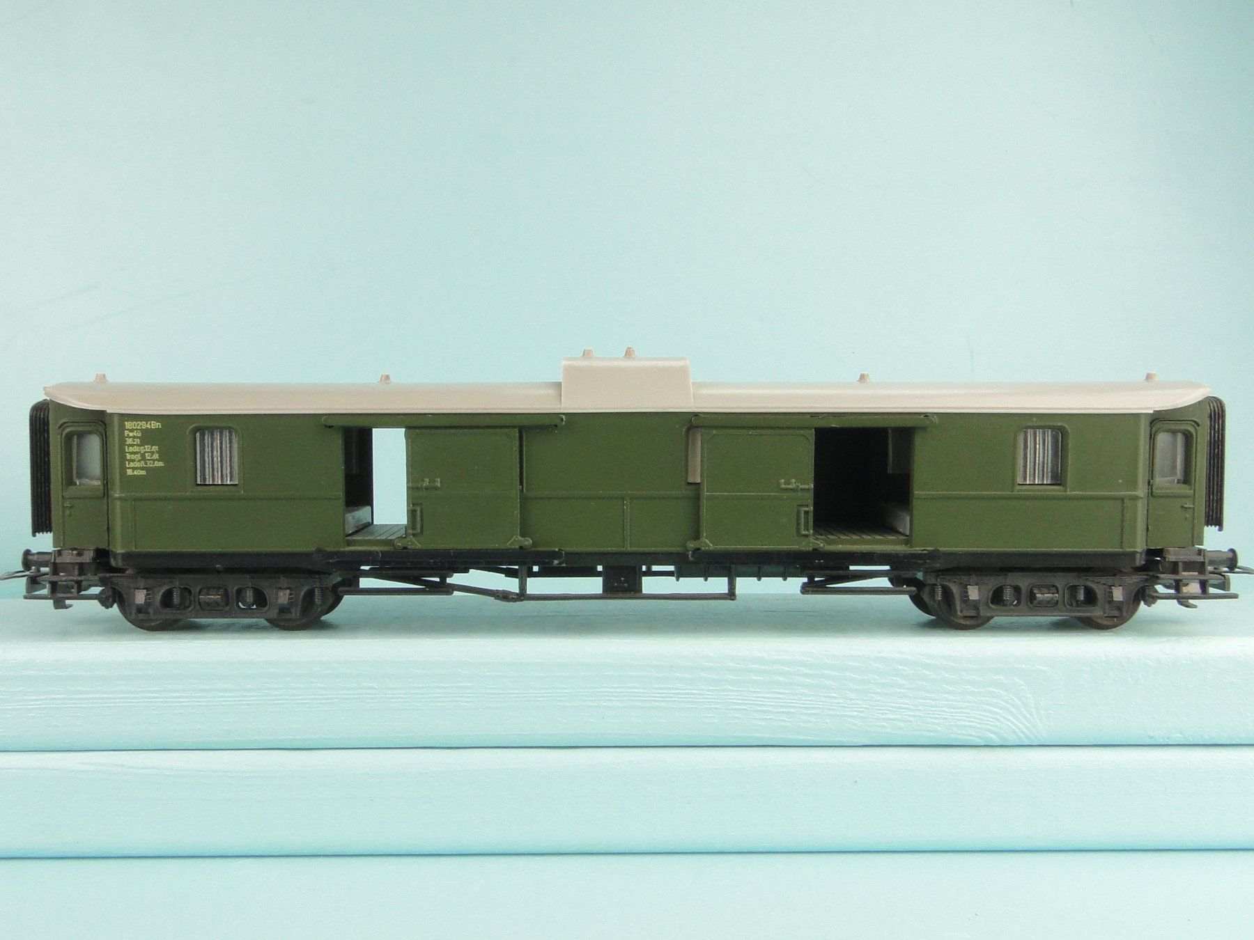 Liliput Modellini di ferrovie: Liliput 294 Gepäckwagen – Usato da Bülach venduto da cann11 7