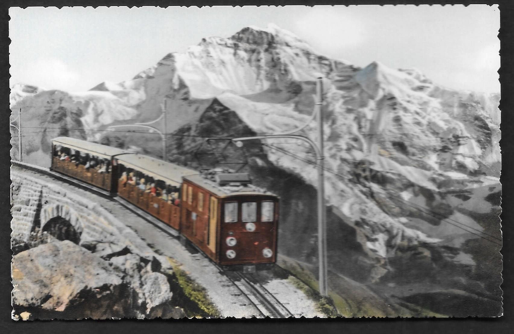Cartoline postali: Schnynige Platte Bahn mit Jungfrau – Usato da Olten venduto da clotaldi