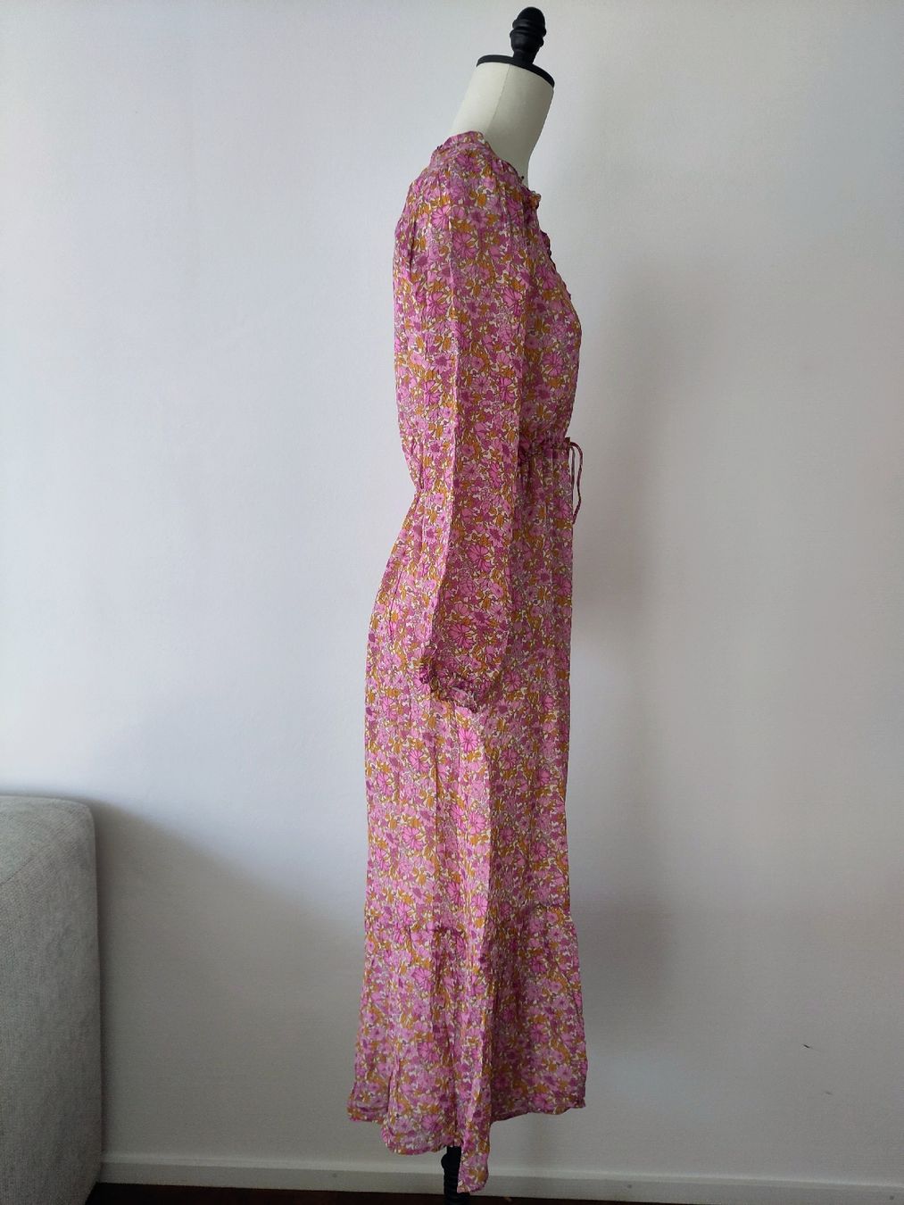 Vestiti: Maxikleid mit Blumenmuster Gr. 38, neuwertig – Nuovo (secondo la descrizione) da Pfäffikon ZH venduto da Julia071 4