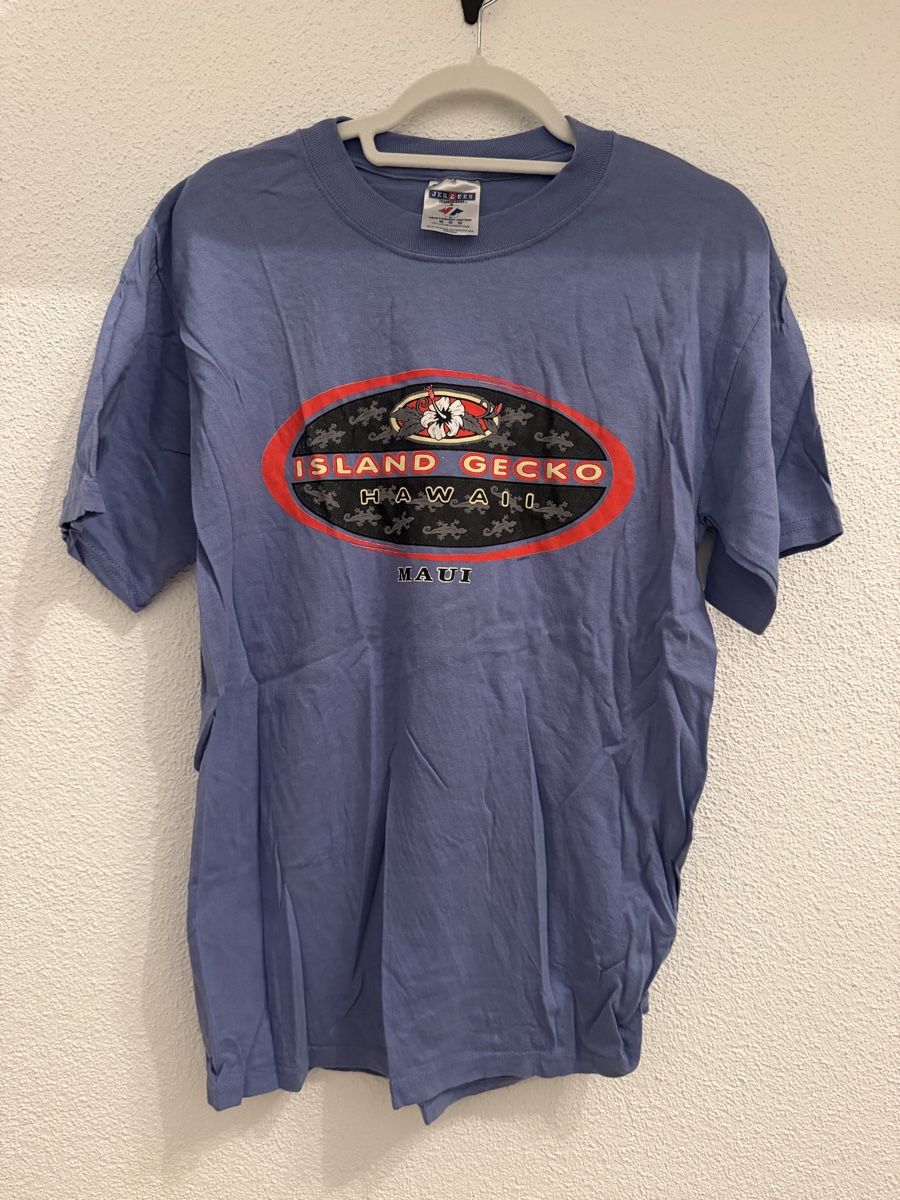T-Shirts: Printed T-Shirt – Gebraucht aus Eschenbach LU von Tatzi1