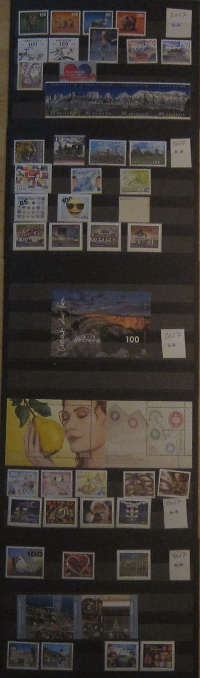 Tous les timbres: 2017 série annuel neuve ** – D'occasion à La Tour-de-Peilz par amjust