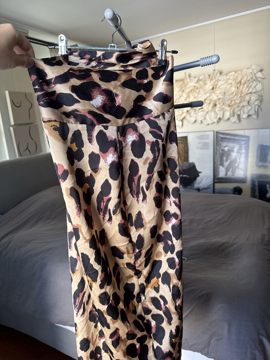 Röcke: Never Fully Dressed Beach Wrap Skirt Leopard Gr. 38 – Gebraucht aus Küsnacht ZH von pup_culture 2