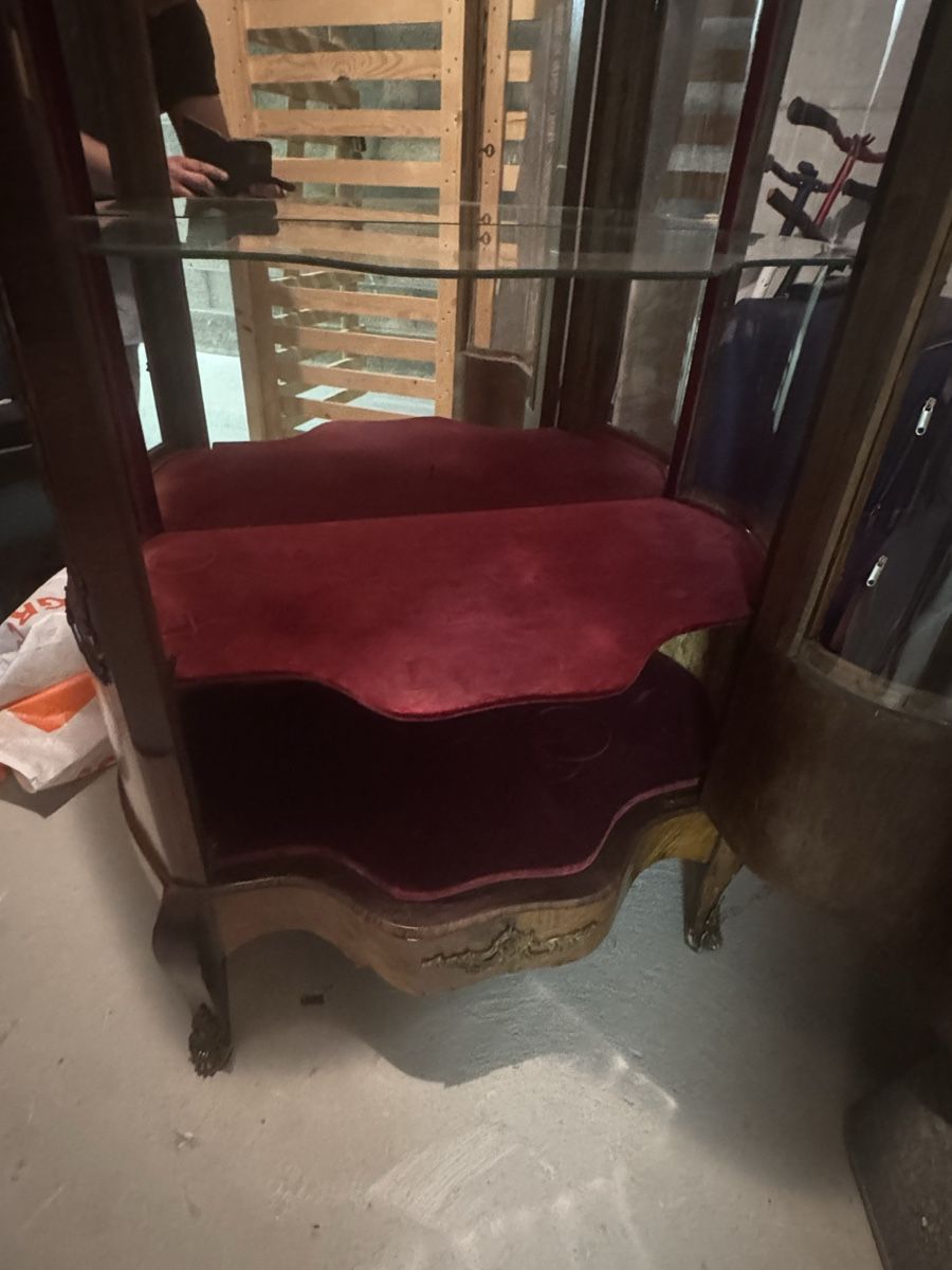 Vetrine: Ancienne vitrine – Usato da St-léonard venduto da LUXURYCOQUOZ 5