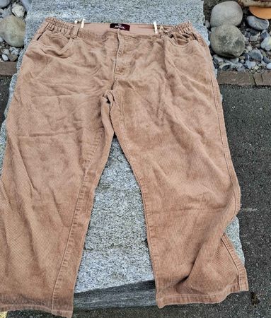 Klassische Cordhose von Kingfield. Grösse 50, Top Zustand