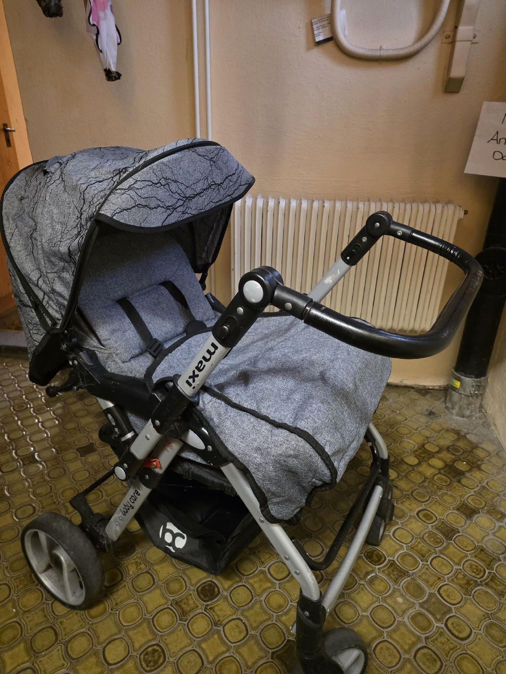 Maxi-Cosi Carrozzine: Kinderwagen – Usato da Buchs SG venduto da sch_2nyl