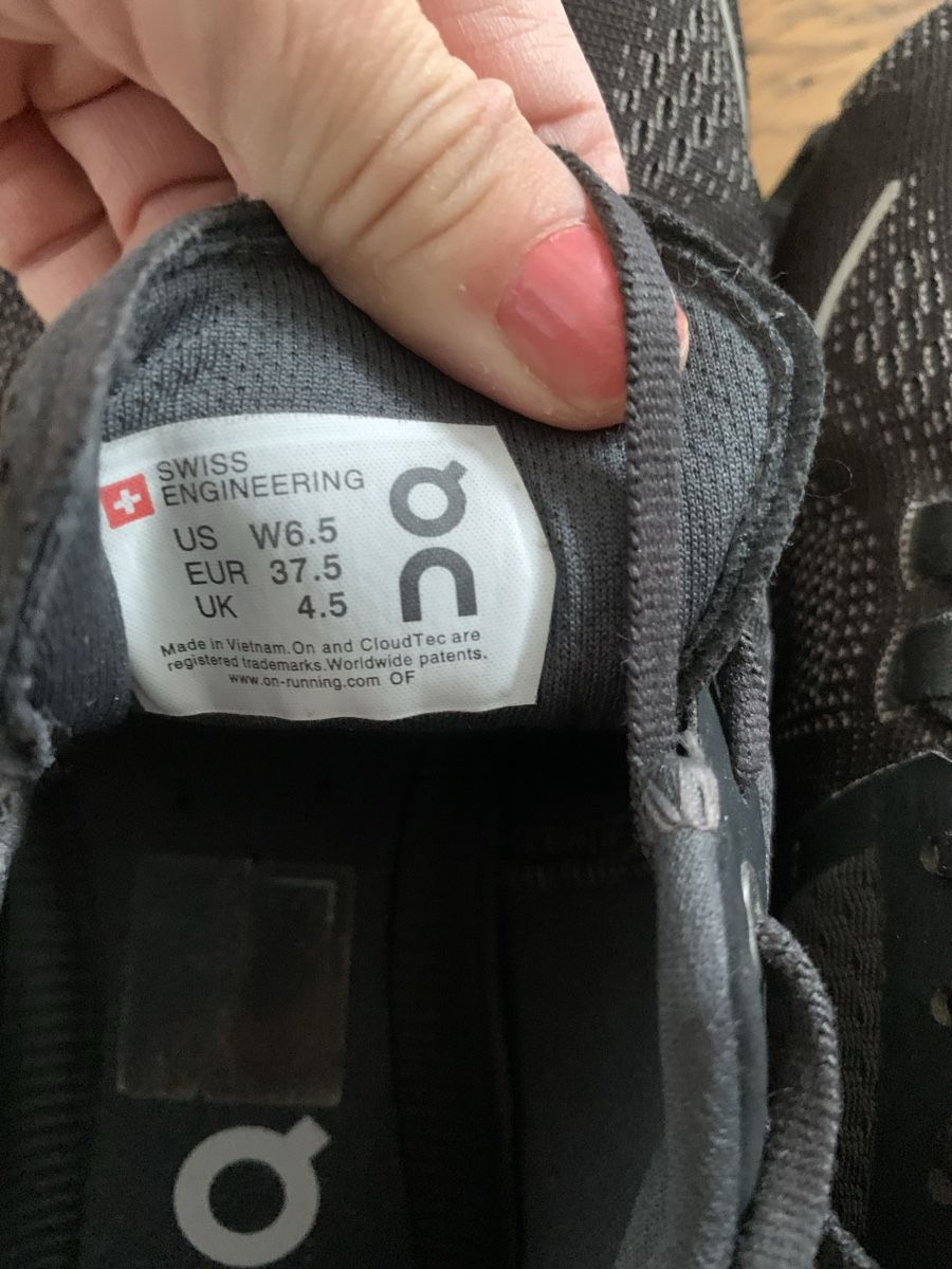 Damenschuhe: On cloud schuhe  – Gebraucht aus Zürich von Nikuska32 2