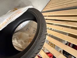 Pneus hiver Brigestone comme neuf