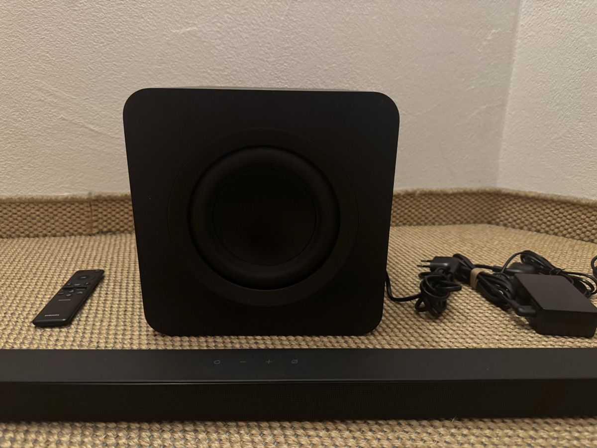 Samsung Home Cinema: Samsung soundbar neu – Nuovo (secondo la descrizione) da Samedan venduto da Mercy_mercy