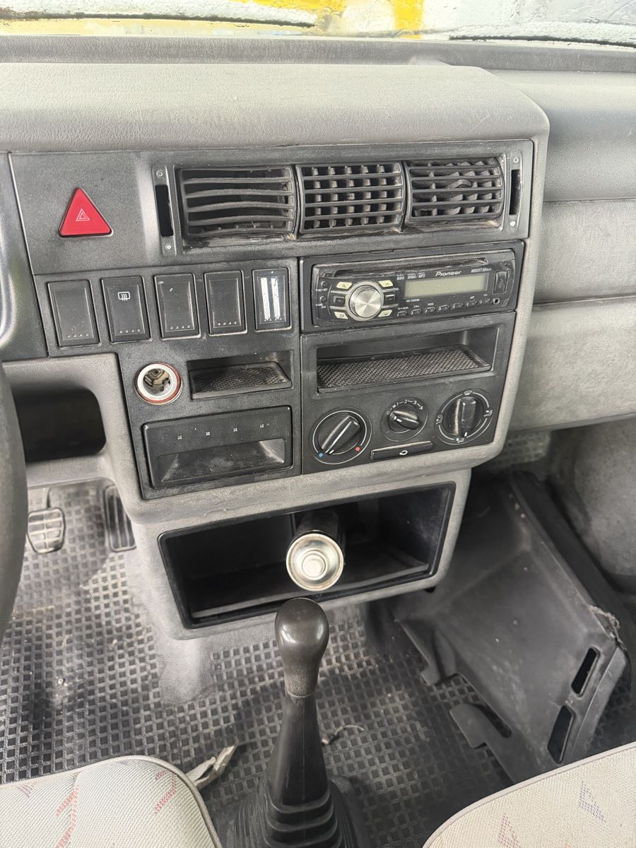 VW Autos: VW T4 2.5I 85kW 2002 – Gebraucht aus Widnau von Gasser_Auto 5