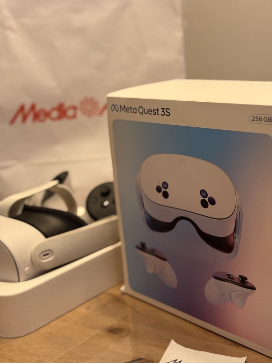 Meta Casque VR: Meta Quest 3S  VR 256GB – D'occasion à Klingnau par amr_tgq7 3