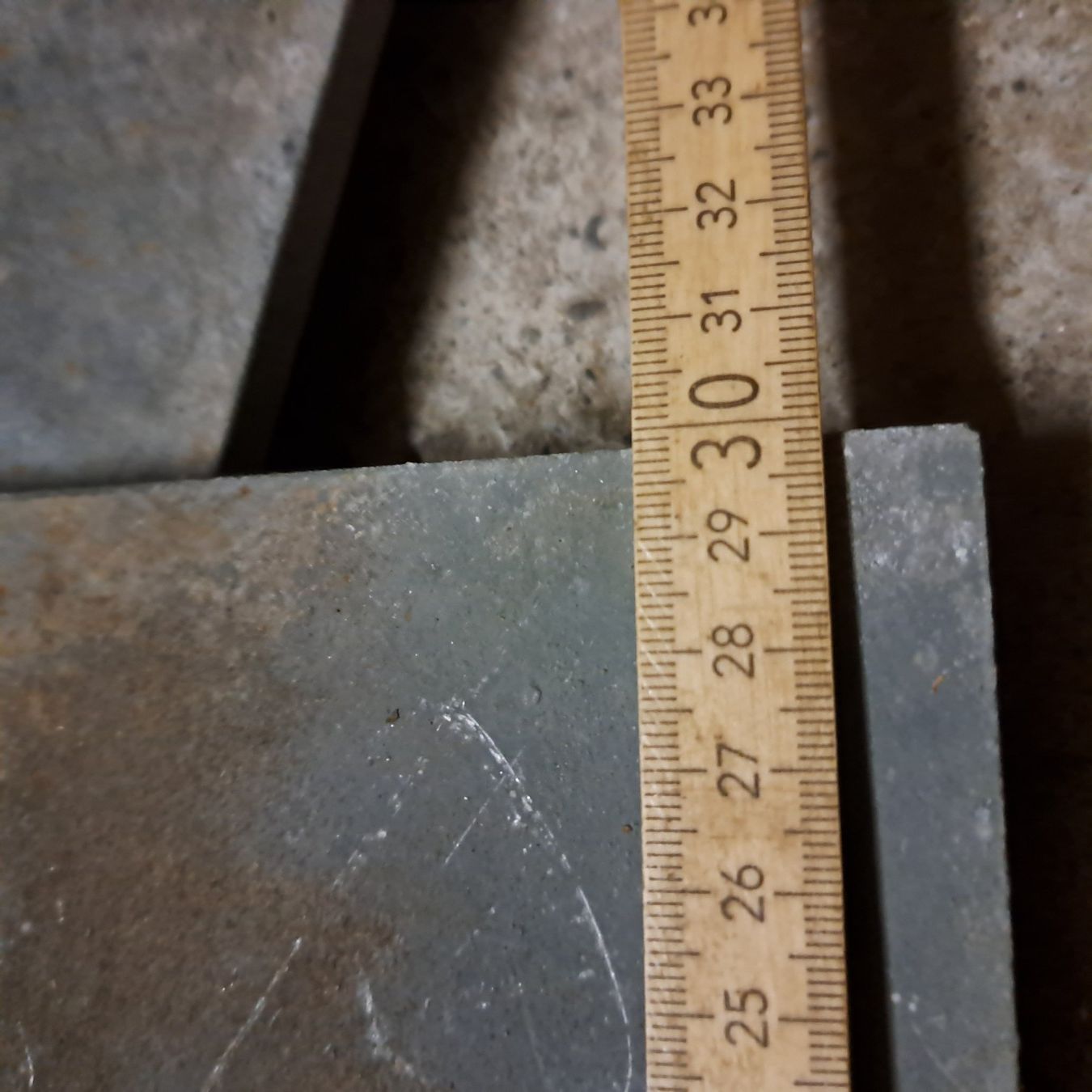 Piatti di portata: eisenguss platten – Usato da Benzenschwil venduto da 007tinu 1