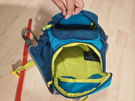 jack wolfskin Kinderrucksack in Blau und Neongelb
