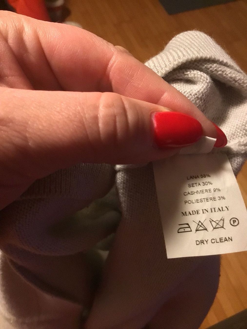 Maglioni & Felpe: Silk Kaschmir Pullover Amina Rubanacci – Usato da Riedikon venduto da Winter21. 4