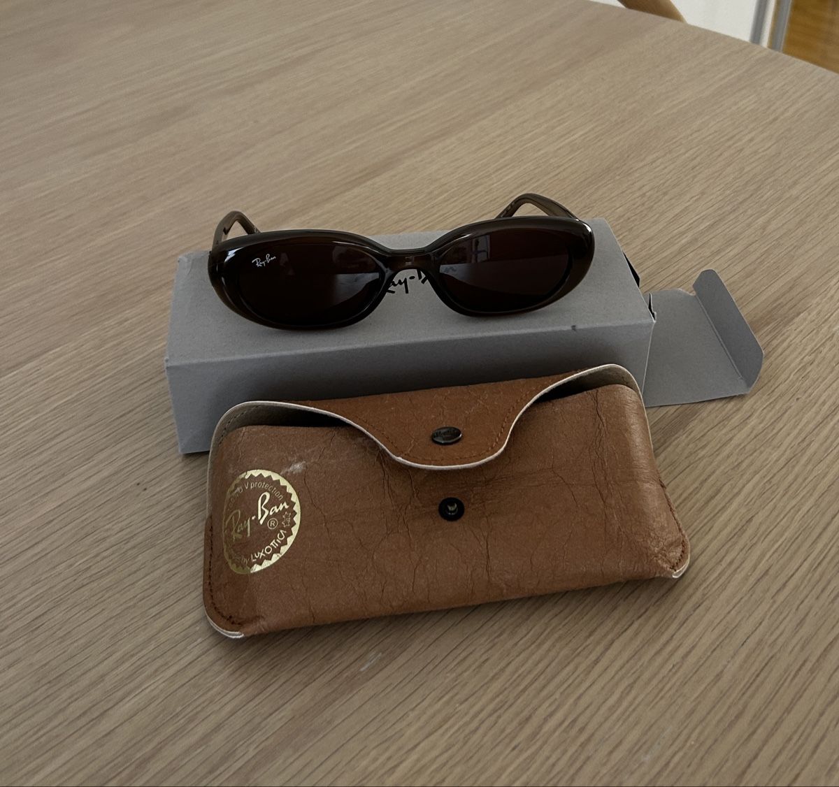 Ray-Ban Occhiali & Lenti: Ray-Ban Sunglasses Opal RB4441D – Nuovo (secondo la descrizione) da Basel venduto da bob_85by 1