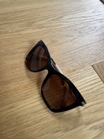 Valentino Garavani Ruckstud Spike Sonnenbrille Rosa 