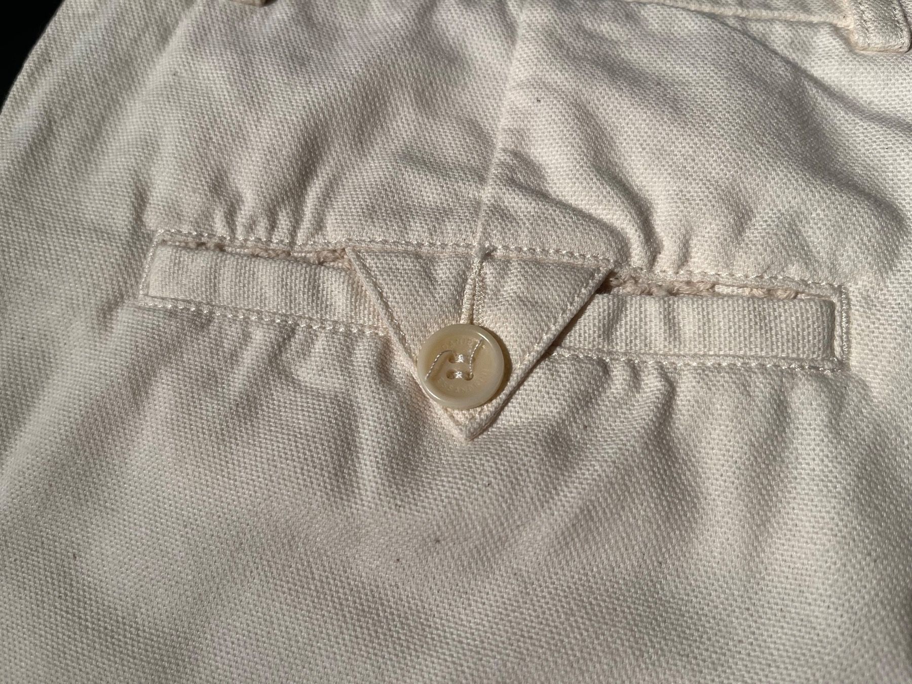 Pantaloni: Splendide bermuda ajouré design italien excellent état – Usato da Lovens venduto da mar_f6bt 3