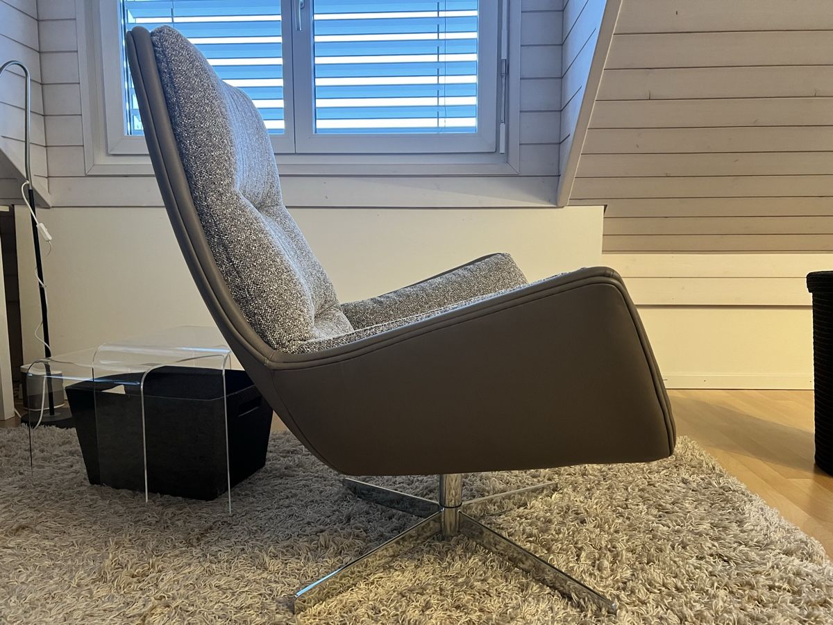Sessel: Moderner Drehsessel Grau/Braun - Top Zustand! – Gebraucht aus Lufingen von RueegerR 1