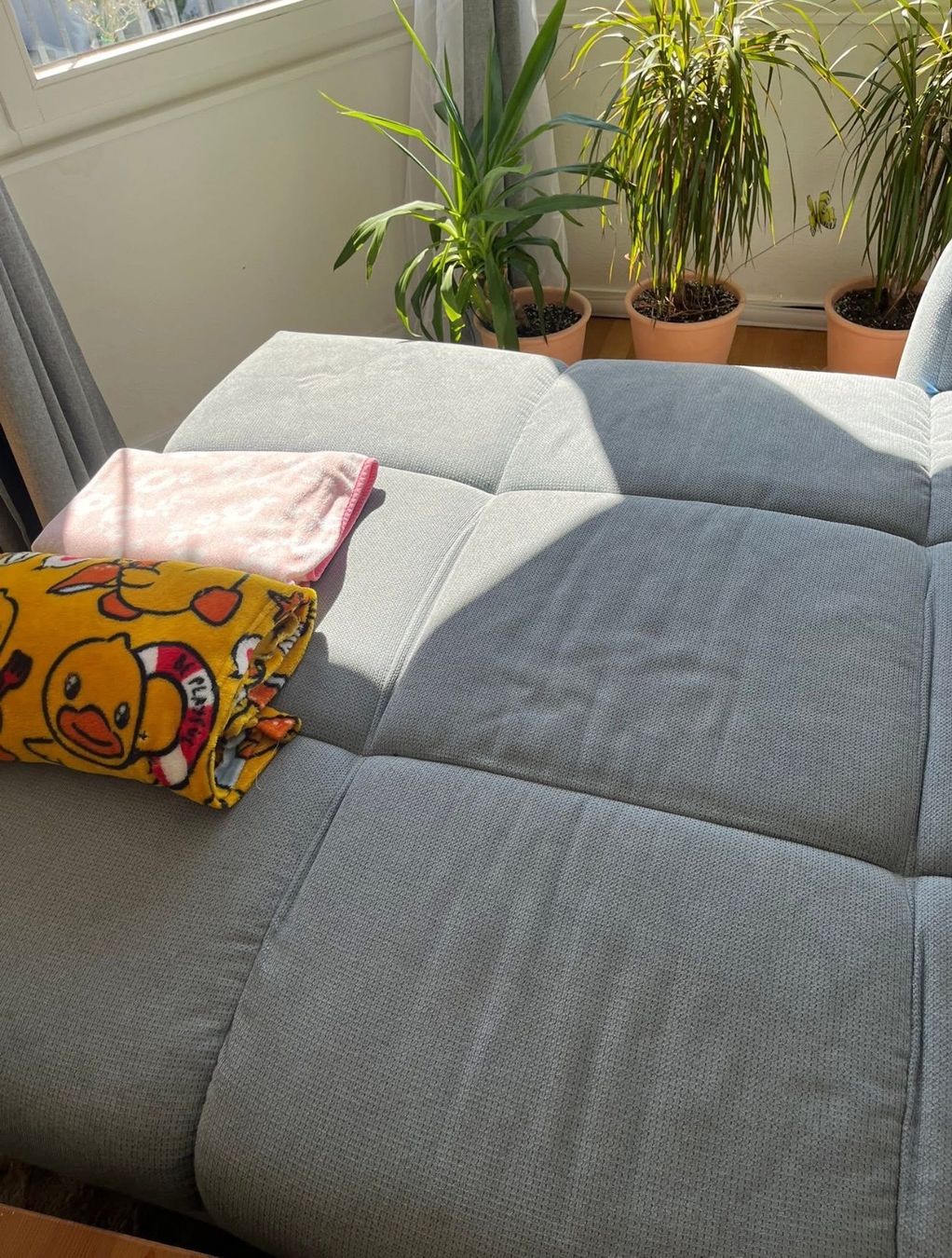 Divani: Gemütliches Ecksofa, hellblau, grosszügig & bequem! – Usato da Zürich venduto da ste_952b 3