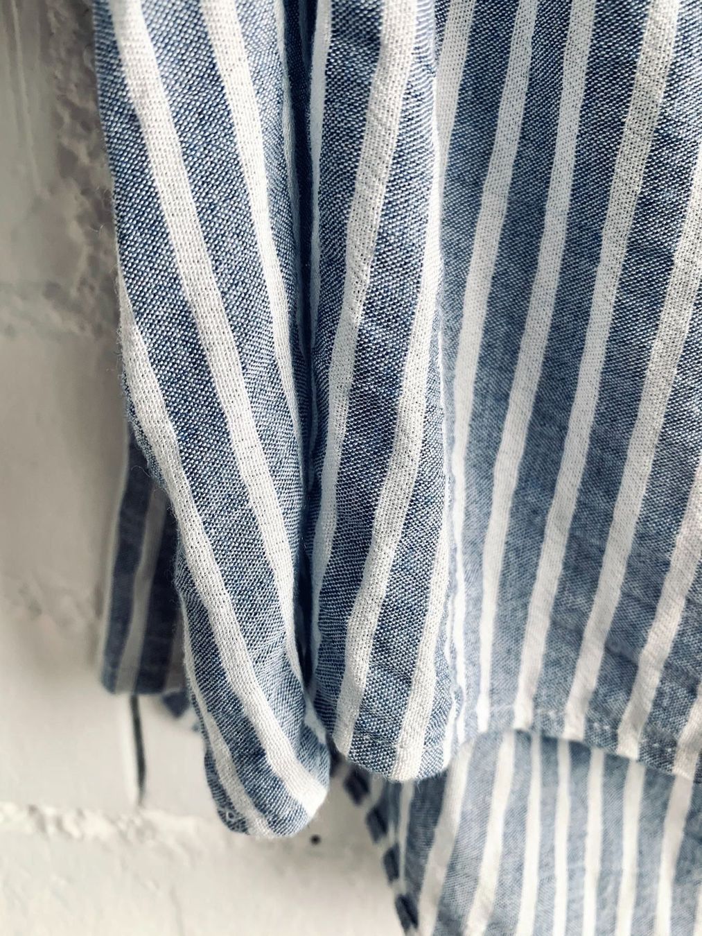 Bershka Blusen, T-Shirts & Tops: Gestreiftes Crop-Oberteil von Bershka – Gebraucht aus Bern von Fraeuleinhonig 6