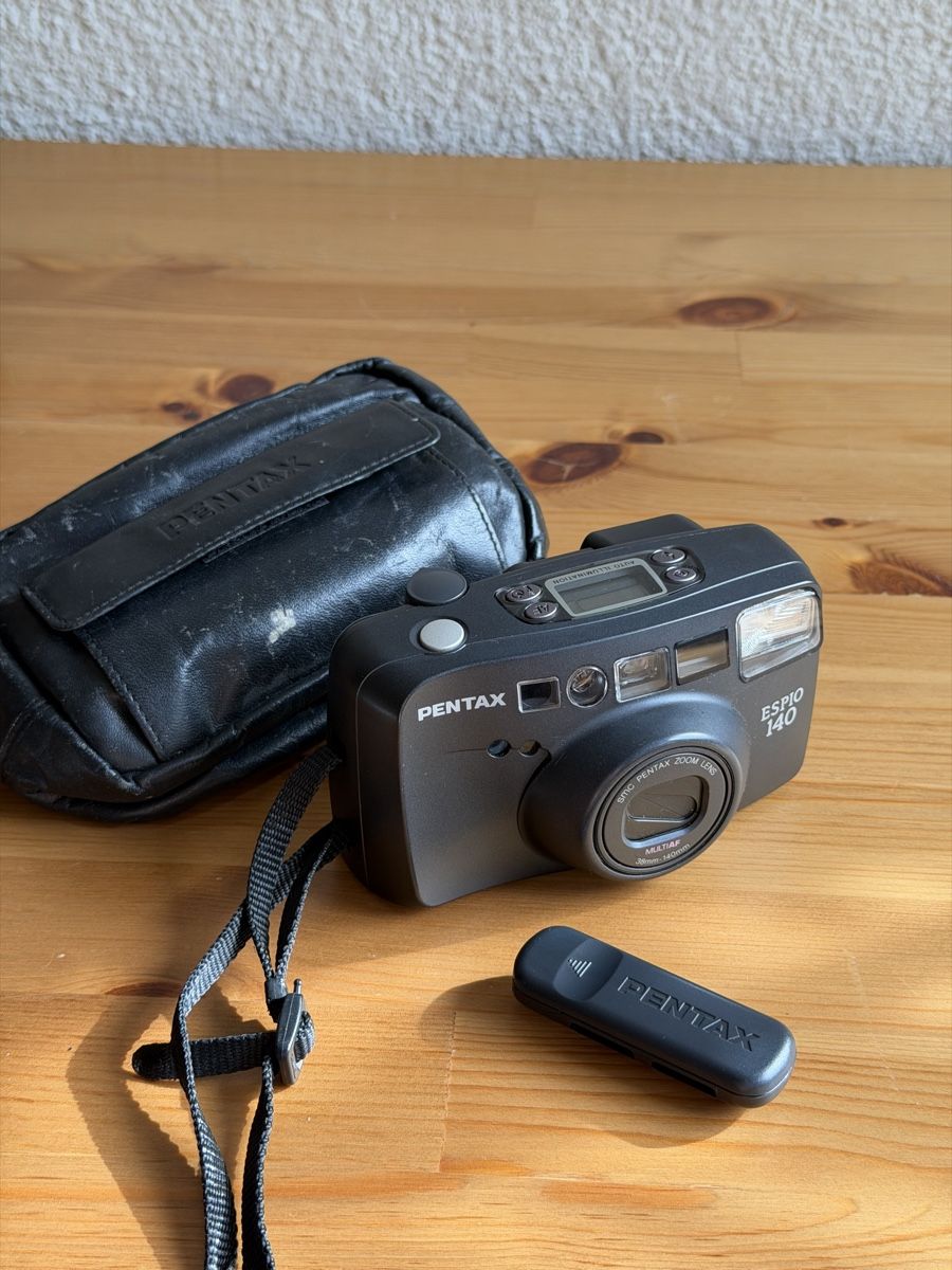 Pentax Kamera: Pentax Espio 140 – Gebraucht aus Zürich von idbronskiy