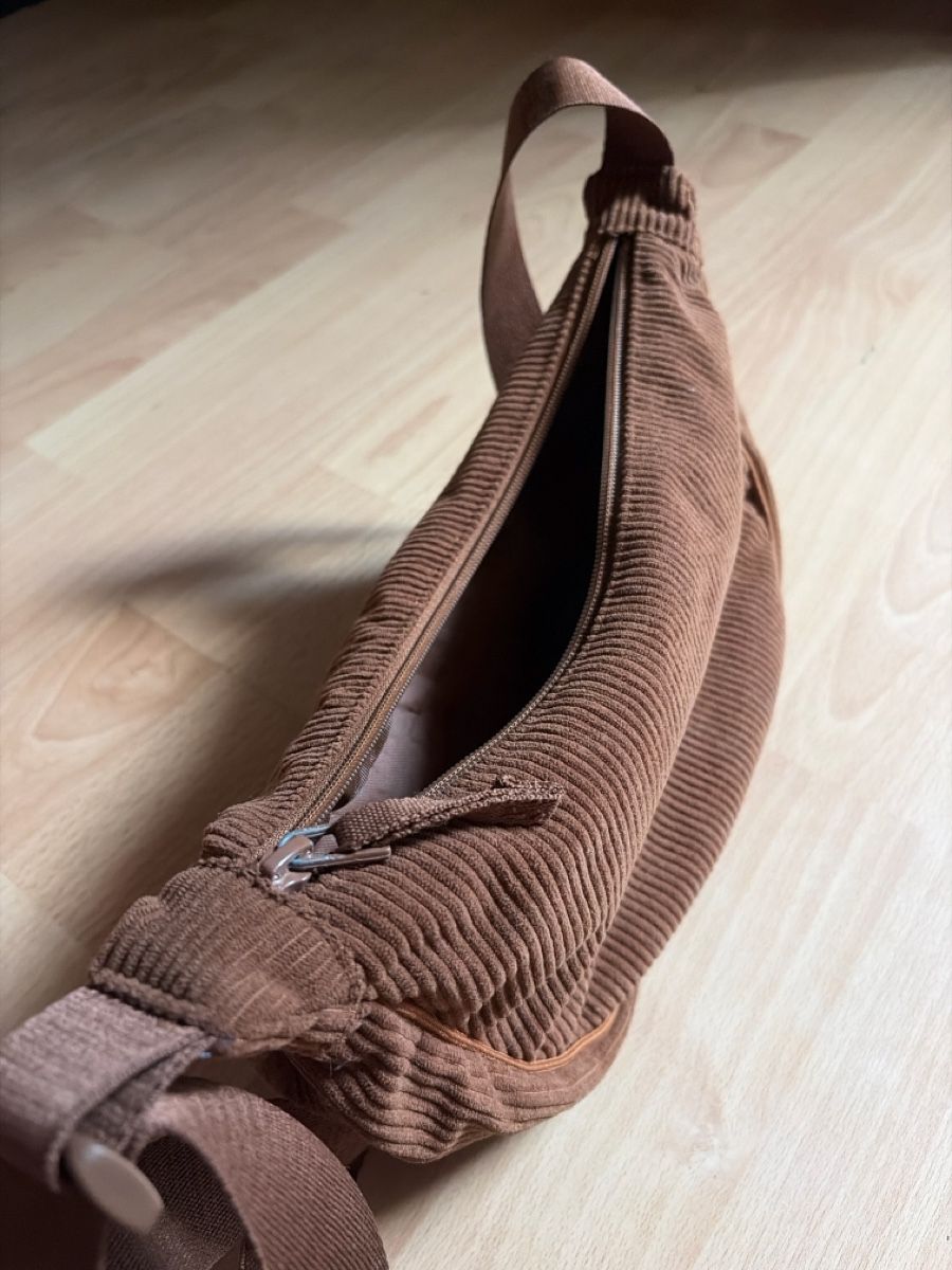 Taschen: Tasche – Gebraucht aus Bern von mil_25l6 1