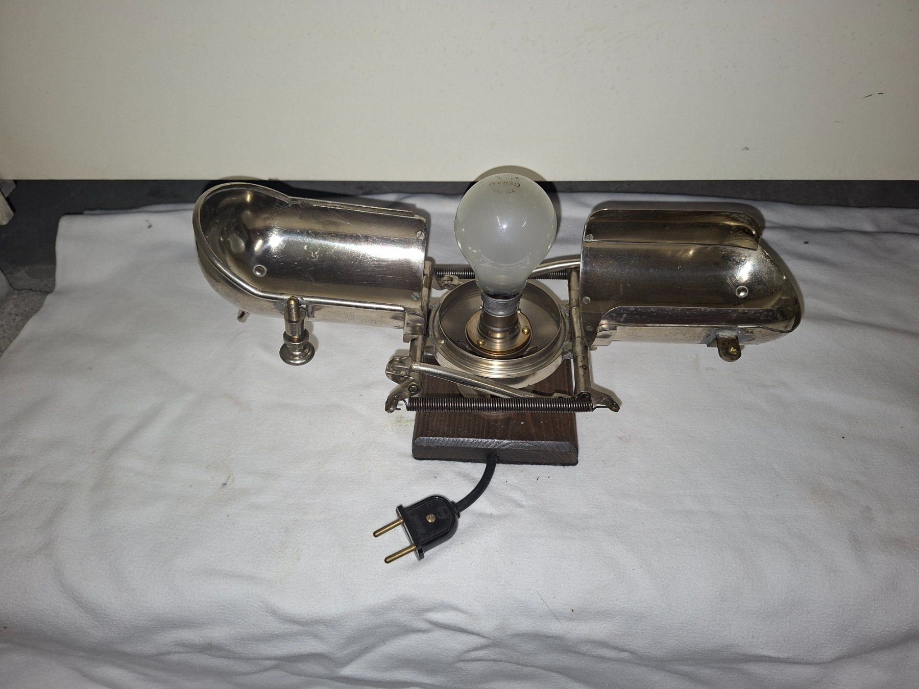 Lampade: Antike Gothard tunel Lampe Tischlampe – Usato da Schaffhausen venduto da meteor7 2