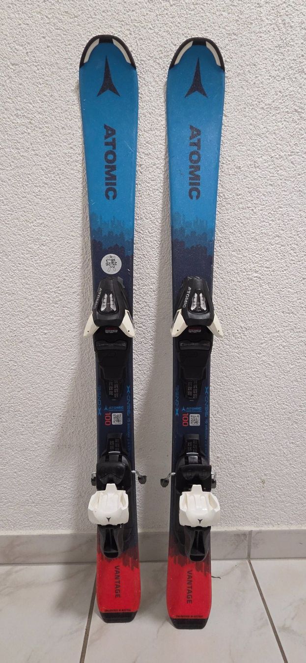 Atomic Skis: Atomic Vantage Skis mit Stöcken – Gebraucht aus Wuppenau von TamZwa 1