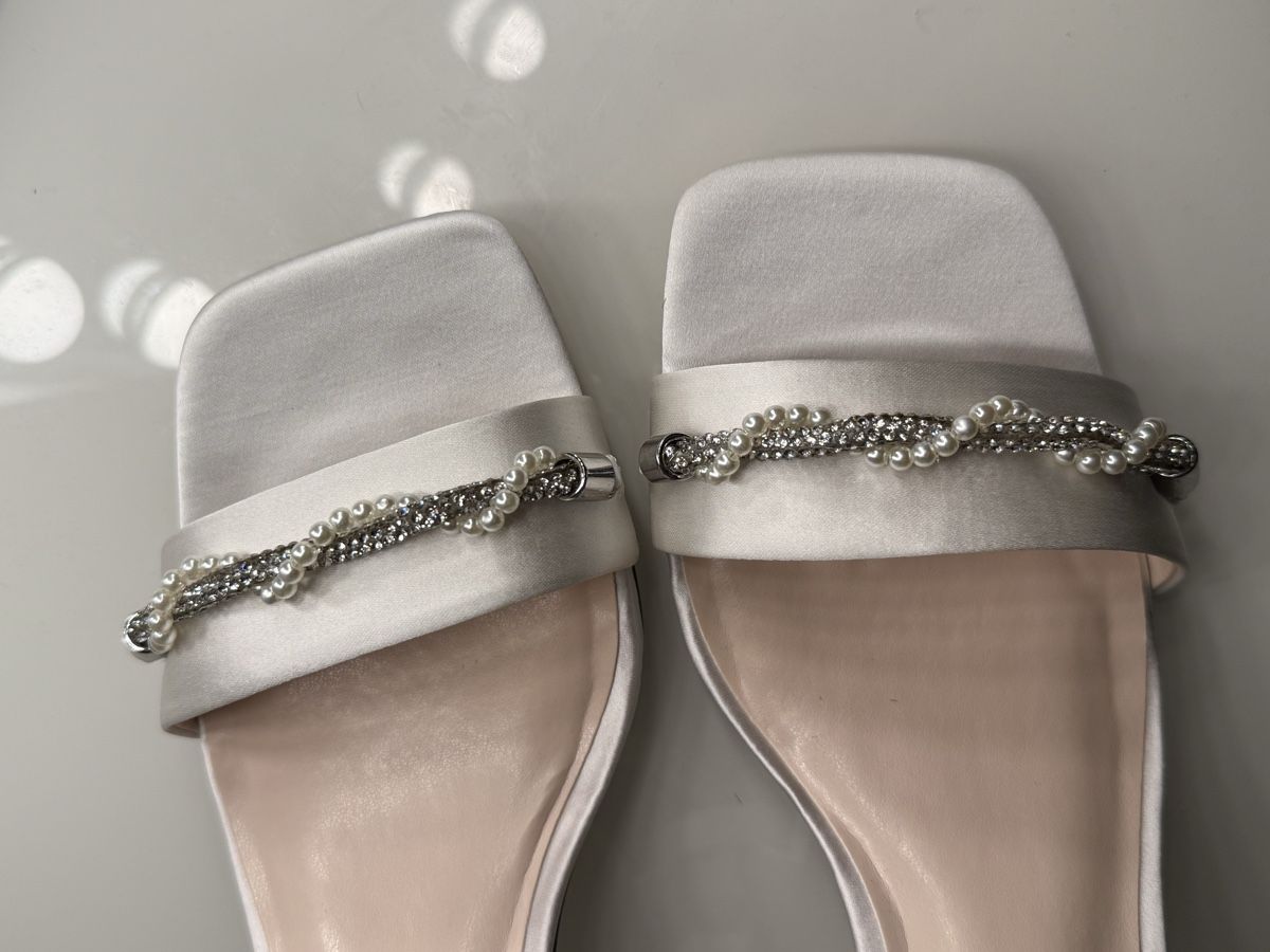 Next Scarpe da donna: Brautschuhe mit Absatz, Gr. 38.5 NEU! – Nuovo e nell'imballaggio originale da Cham venduto da Taxkex 2