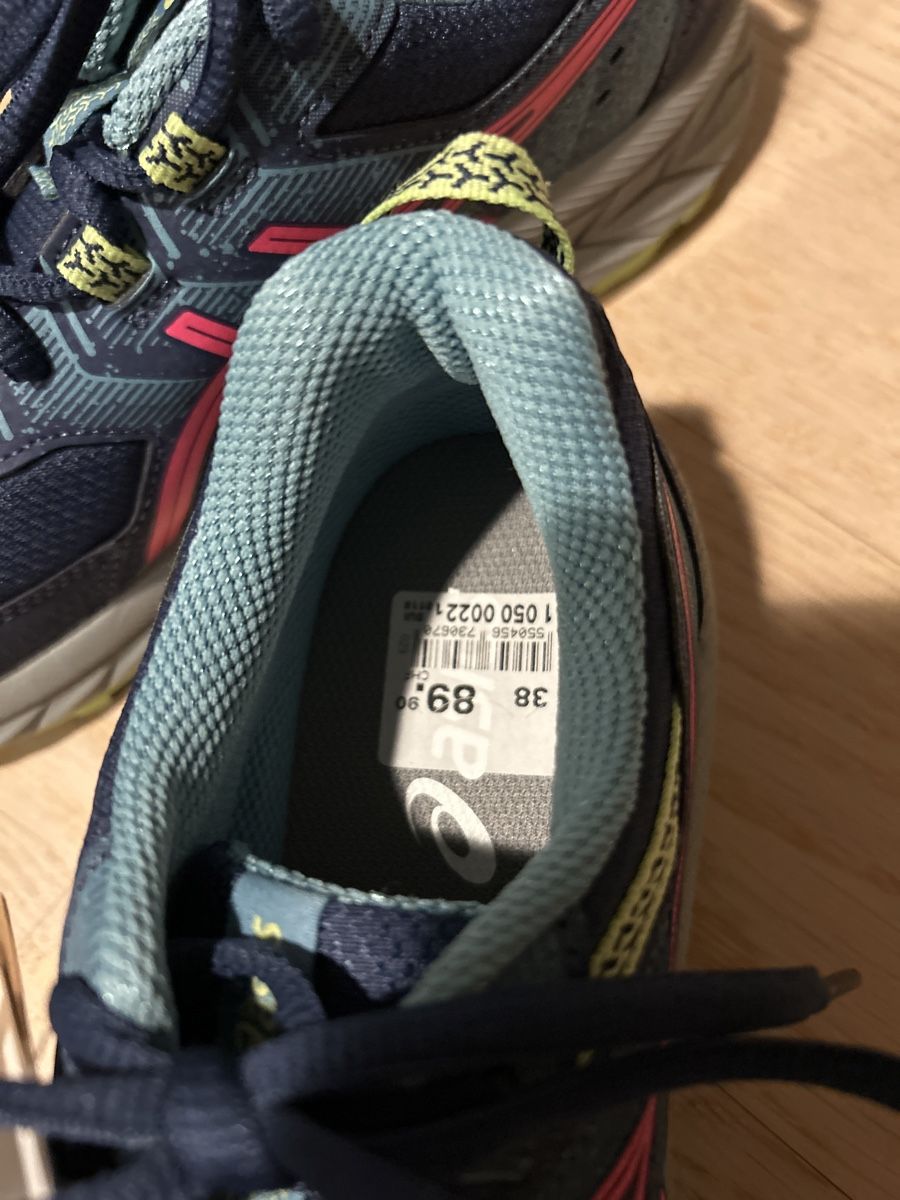 Asics Scarpe per ragazze: ASICS Schuhe 38 Kids Neu – Nuovo e nell'imballaggio originale da Muri AG venduto da Mkikus 4