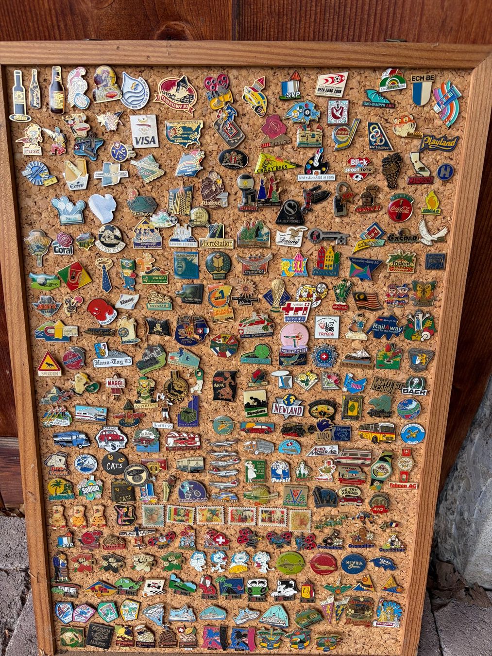 Jouets: Diverse Pins – D'occasion à Rüti b. Büren par Bandtreff