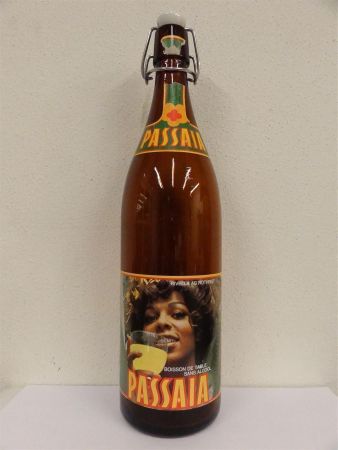 alte Flasche PASSAIA 1967 BÜLACH RIVELLA