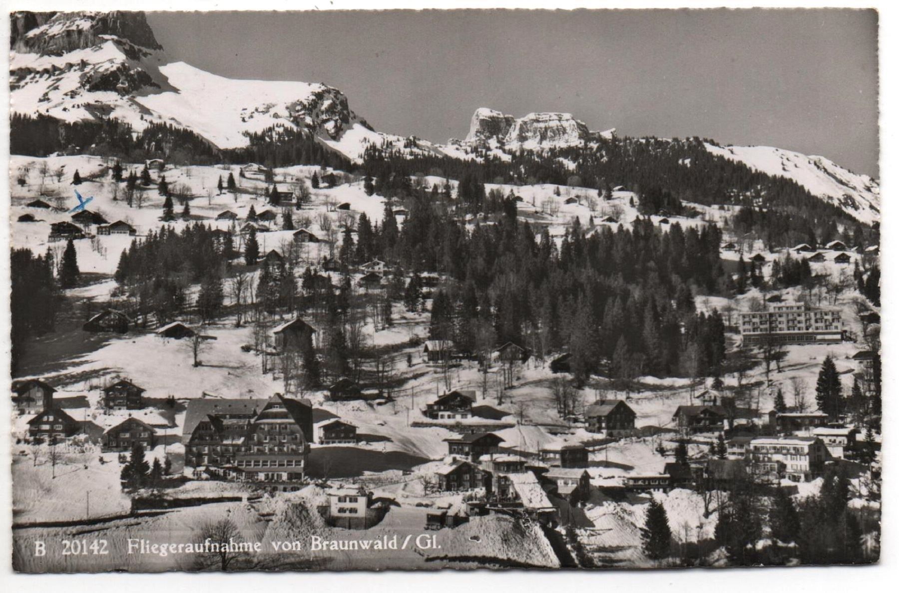 Ansichtskarten: BRAUNWALD Fliegeraufnahme – Gebraucht aus Jona von philajona