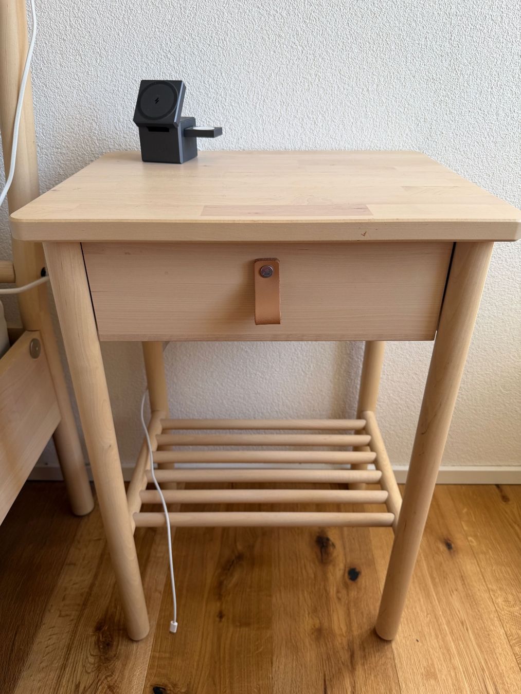 Ikea Comodini: Bedside Table in perfect condition – Usato da Basel venduto da chr_7bnh