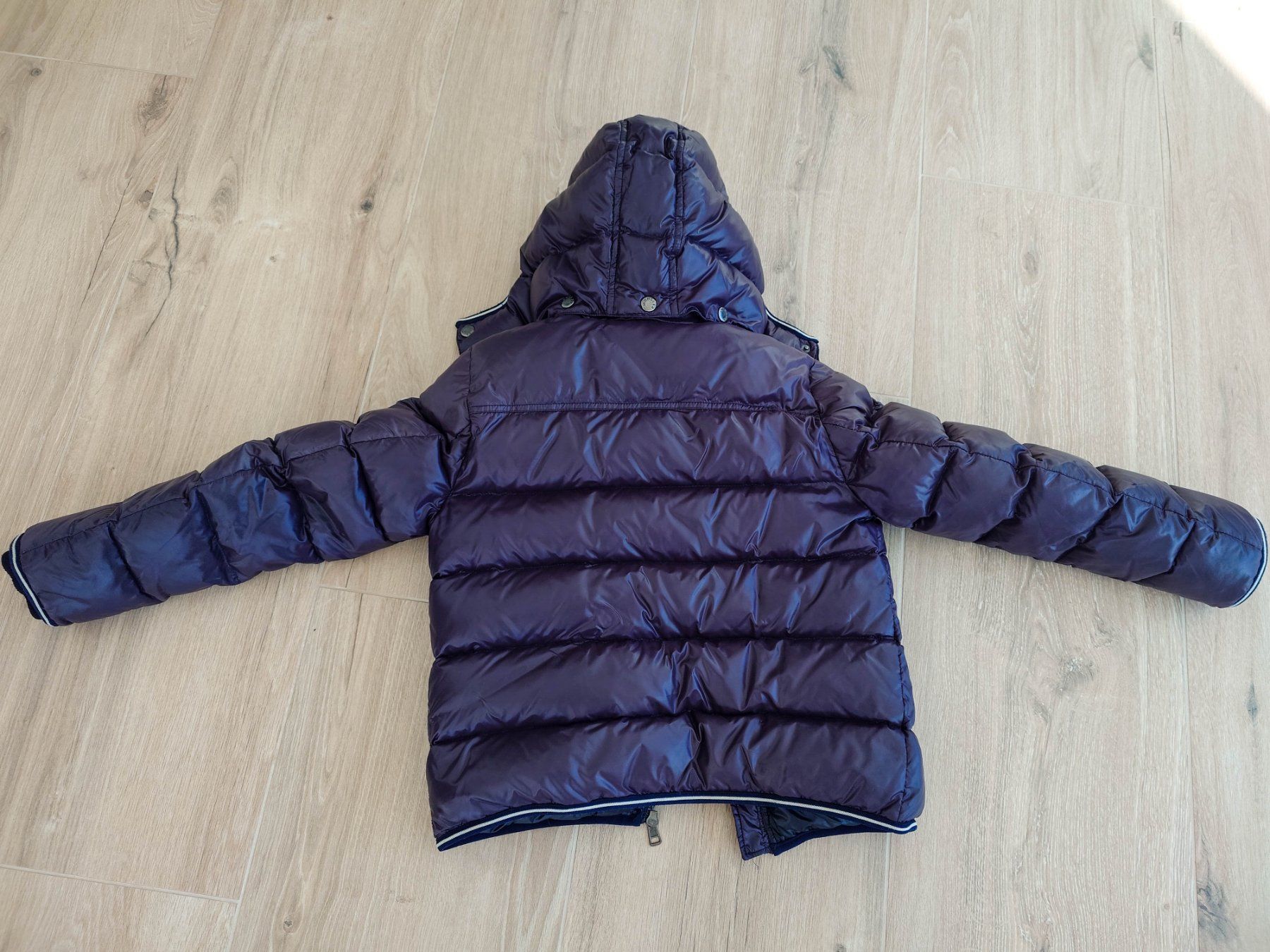 Jacken & Mäntel: Moncler parka jacket for boy 10 years old – Gebraucht aus Epalinges von bracelet123 5