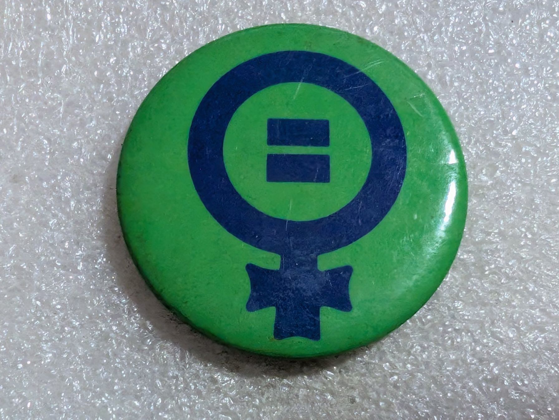 Plaquettes & Badges: Ansteckbutton 235: – D'occasion à Oppligen par Pin-Fall-Shop