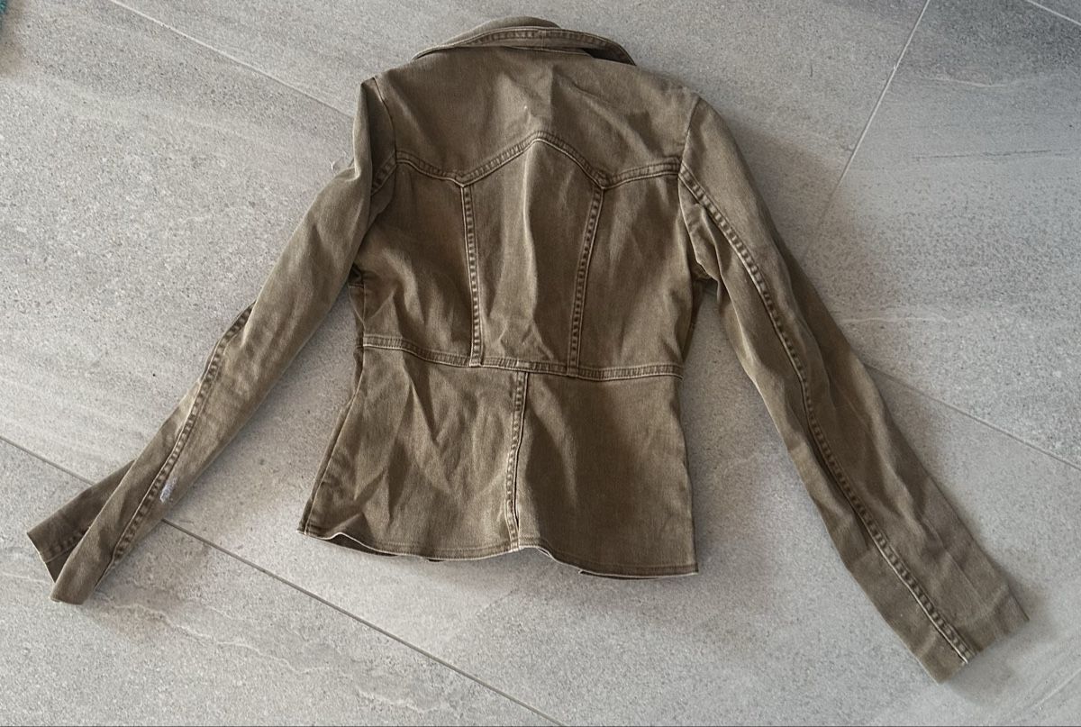 Giacche & Cappotti: H&M Damen Jacke, Grösse 34 – Usato da Fahrwangen venduto da lya_n6l6 1