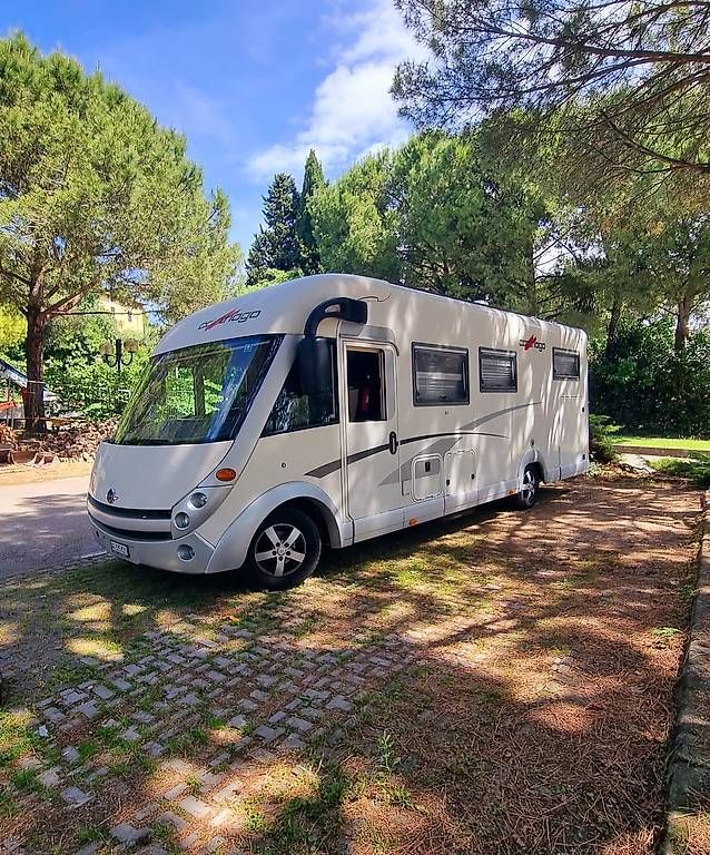 Veicoli da campeggio: Carthago C-Chic Line   – Usato da Seengen venduto da Dcc1 1