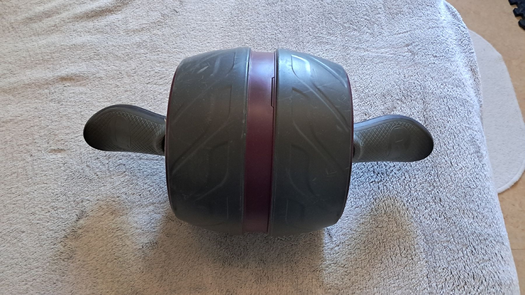 Hometrainer: Bauchroller mit Rückholfeder – Usato da Zürich venduto da Sava_1987