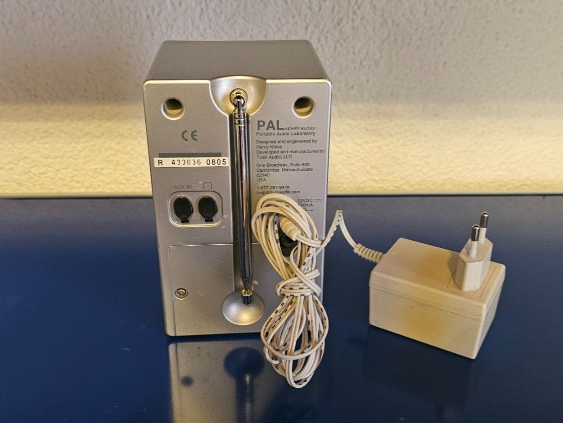 Radio: Tivoli Audio iPAL – Usato da Rüti GL venduto da 4oops 1